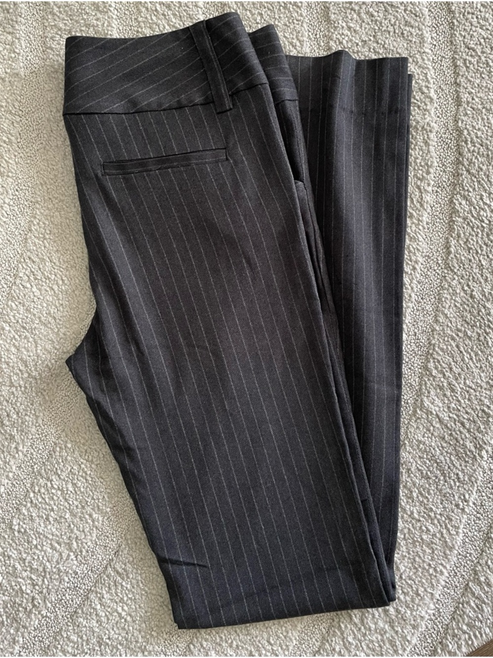 Alice + Olivia Black Pinstriped Dress Trousers